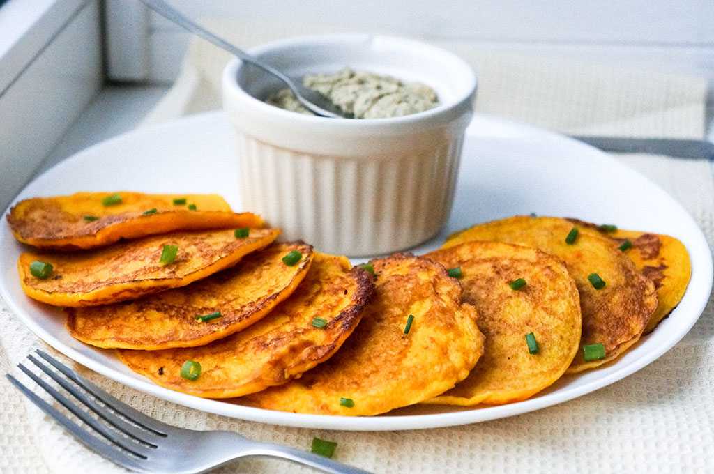 Оладьи из тыквы: рецепты с фото пошагово, быстро и вкусно