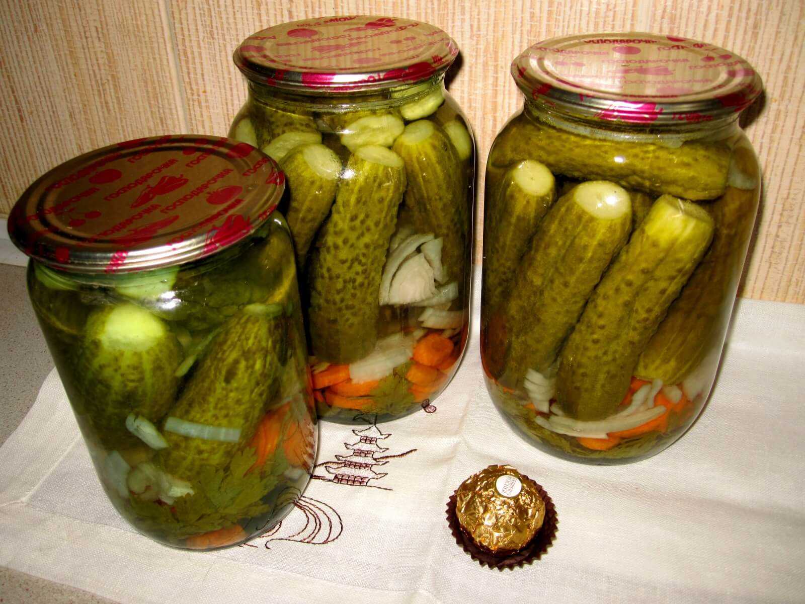 Хрустящие маринованные огурцы — 6 очень вкусных рецептов на зиму