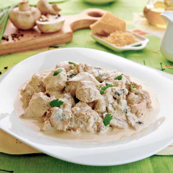 Рецепты: как вкусно приготовить грибы вешенки в сметане на сковороде и в духовке