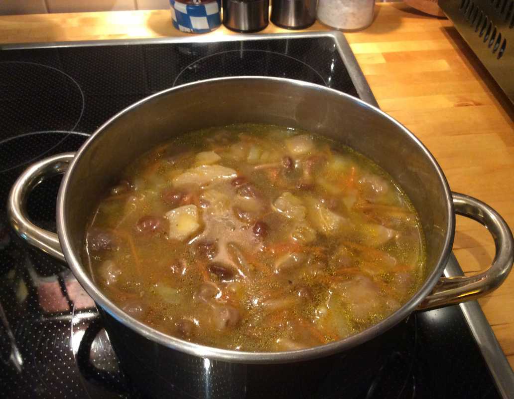 Как готовить грибной суп из маслят. лучшие рецепты супов из маслят